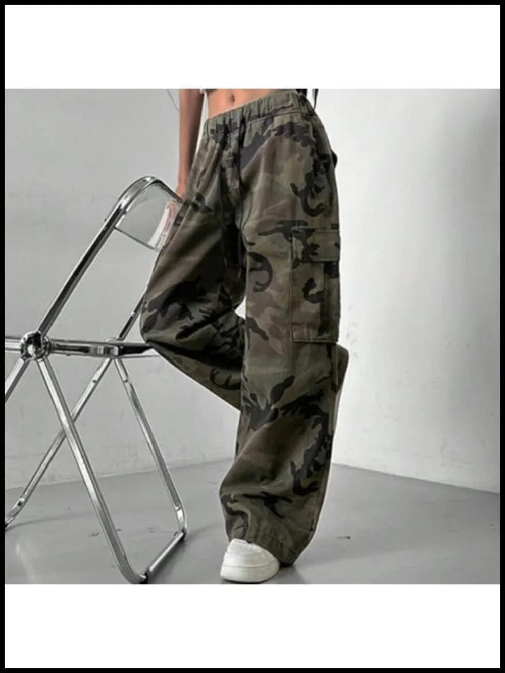 Wide Leg Elastic Waist Cargo Pants with Pockets, Streetwear - Picture 3 of 4